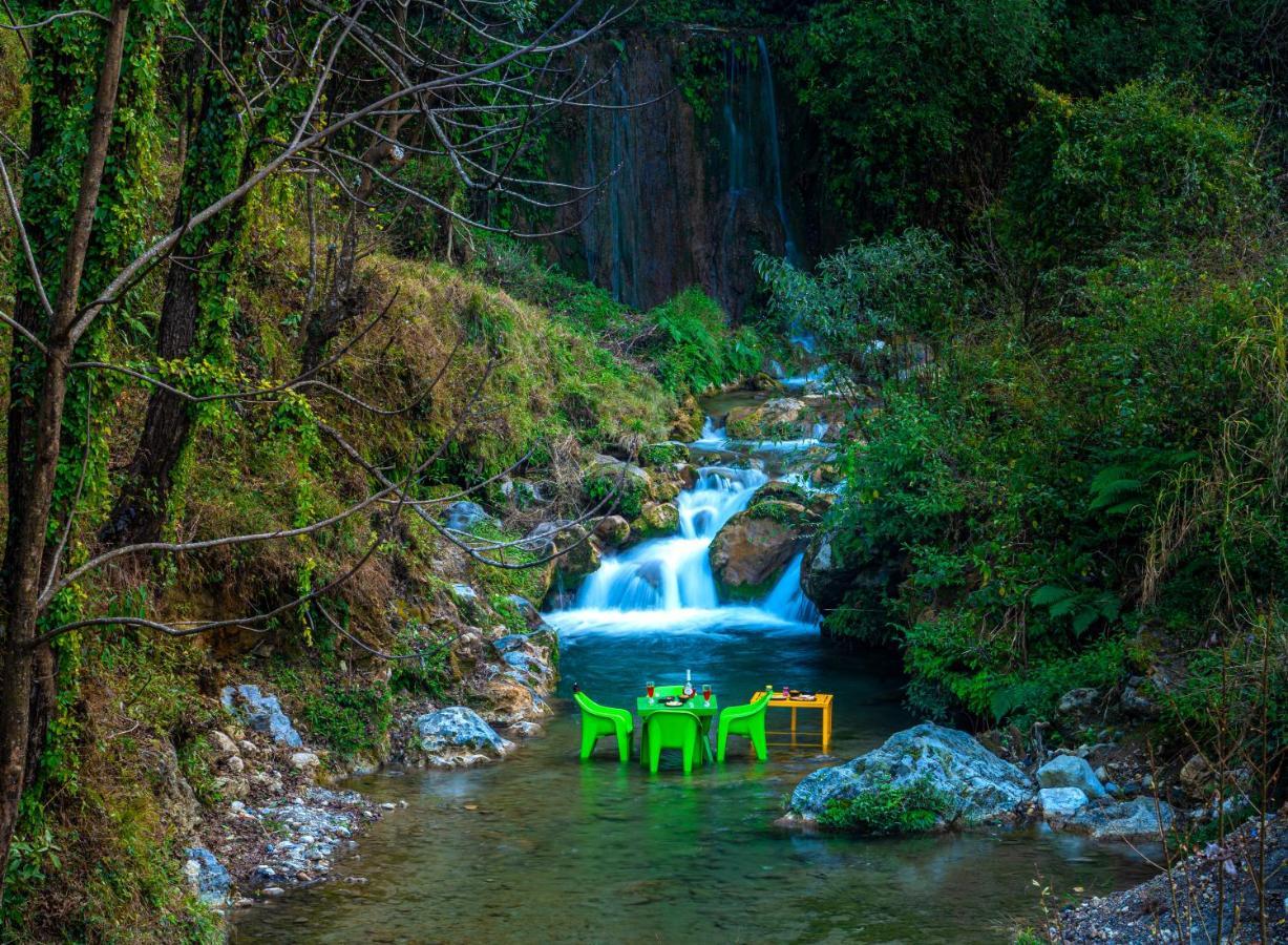 The Hosteller Mussoorie By The Streamside, Kempty Экстерьер фото