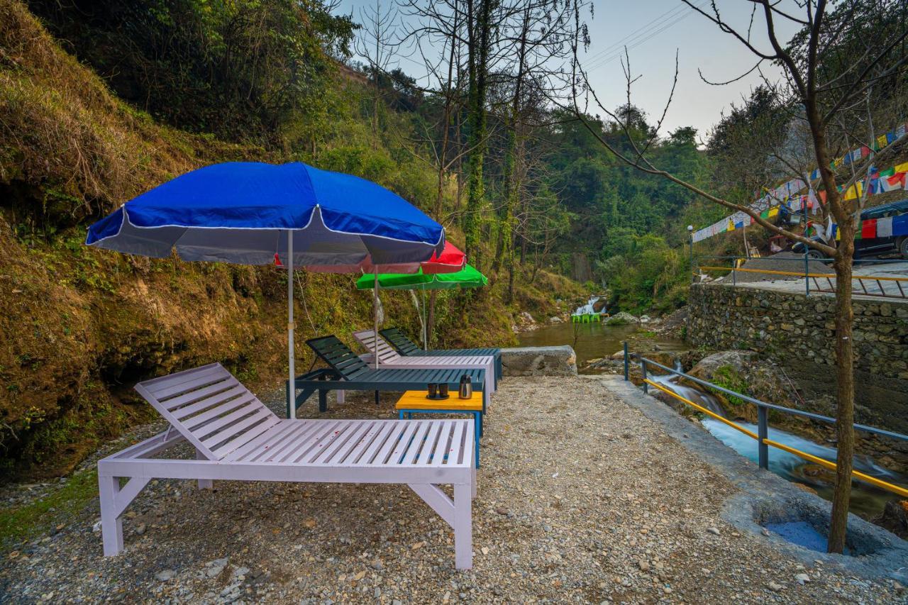 The Hosteller Mussoorie By The Streamside, Kempty Экстерьер фото