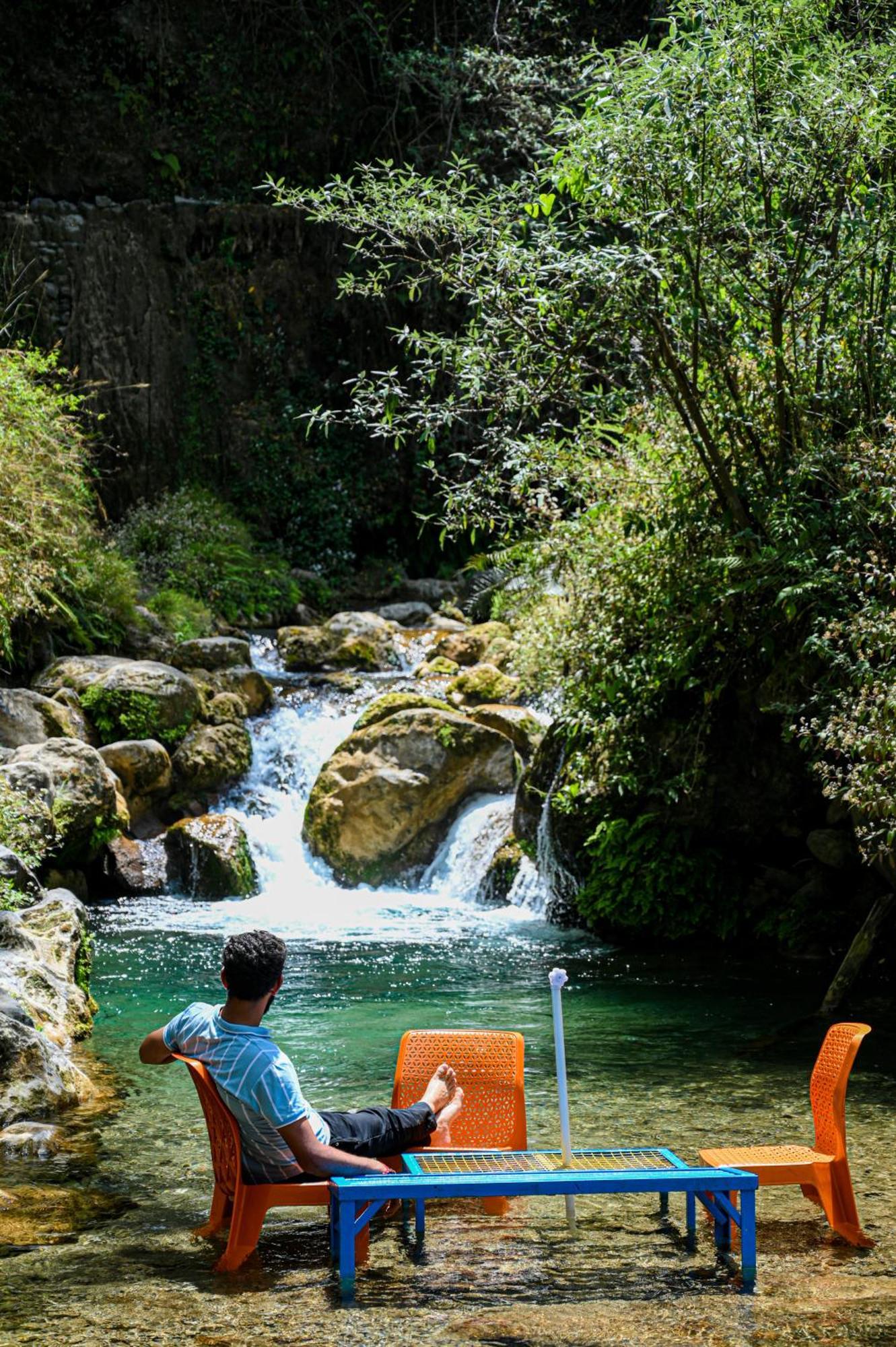 The Hosteller Mussoorie By The Streamside, Kempty Экстерьер фото